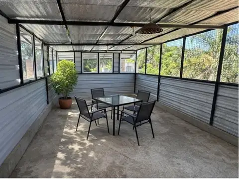 VENTA CASA + 2 DEPTOS + LOCAL EN FUNCIONAMIENTO