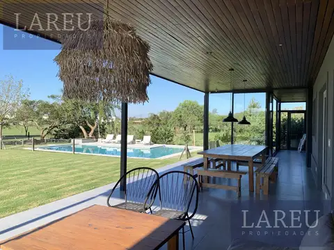 Casa en Venta en Medal Country club, USD 640.000