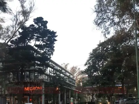 COCHERAS EN COMPLEO DE LUJO EN VENTA EN PARQUE LELOIR