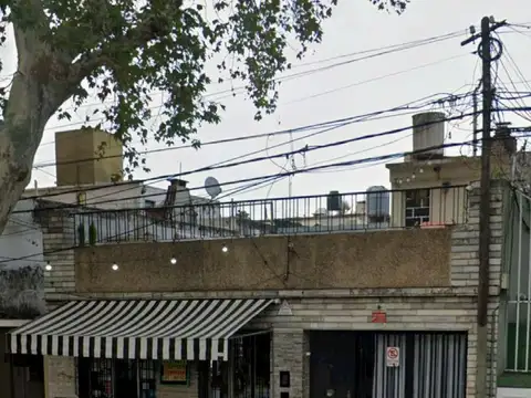 Venta casa 2 dormitorios con terraza Rosario Centro