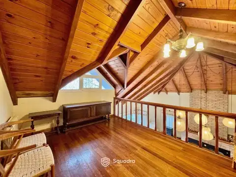 Casa 7 ambientes con 2 baños