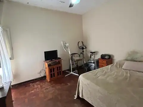 PH - Lanús Este