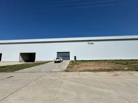 Galpon en Alquiler A Estrenar
