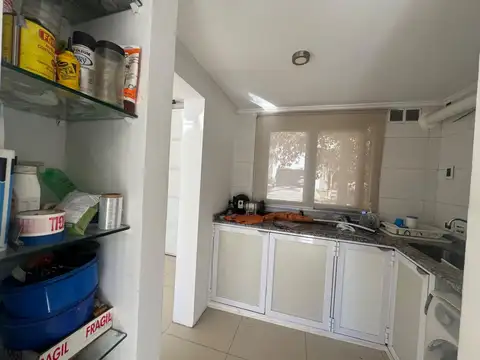 Casa en Venta con 6 cocheras