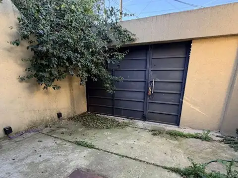 Depto Tipo Casa en Venta con 1 cocheras