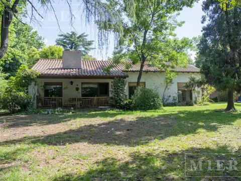 Excelente casa en venta en Olivos Golf Club