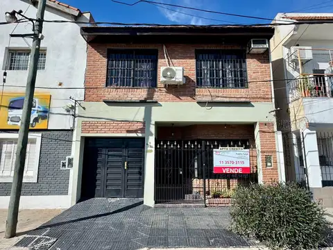 PH con cochera en Villa Lynch