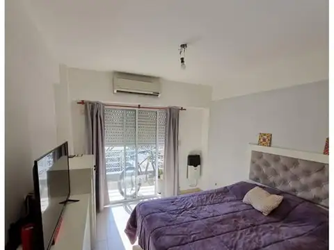 Valentin Gomez 4600, Piso 5°