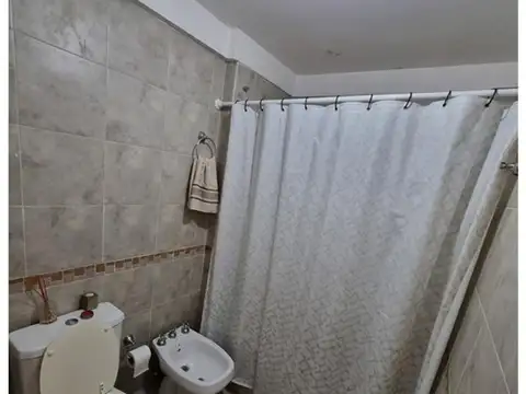 Departamento en ALQUILER - Caseros Centro