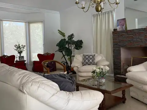 Casa en Alquiler al Noreste