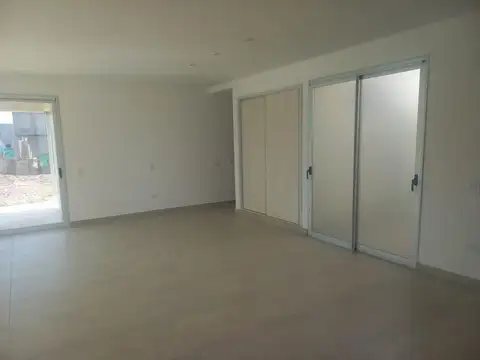 Casa en Alquiler A Estrenar