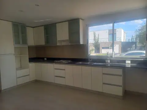 Bº Privado Alba de Tanqay-Lote D-16.