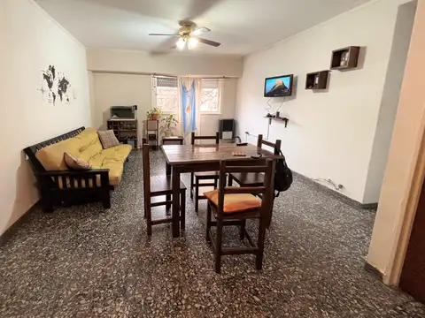 Departamento de dos dormitorios en venta. La Plata
