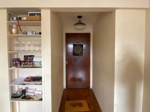 Perú 1300, Piso 6°