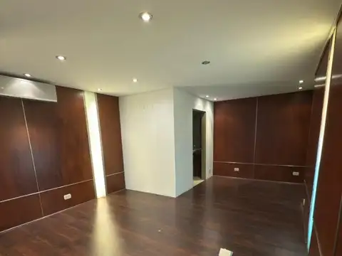 Oficina Con Cochera Y Seguridad 24hs + Amenities