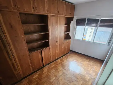 Departamento en Venta en Villa General Mitre, USD 129.000