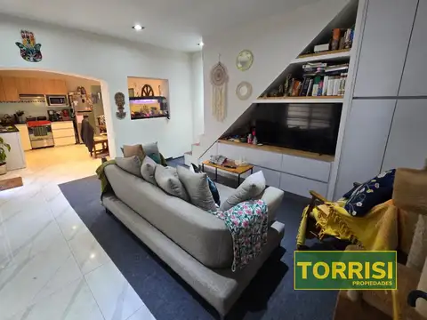 CASA 200m2 5amb LOTE PROP TERRAZA COCHERA YAPEYÚ 500 ALMAGRO