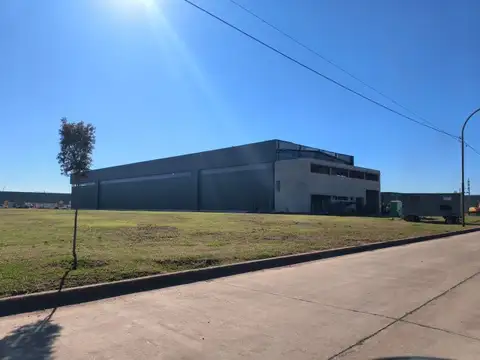 GALPON en ALQUILER - 2500 m2 Cubiertos - Terreno 4500 m2