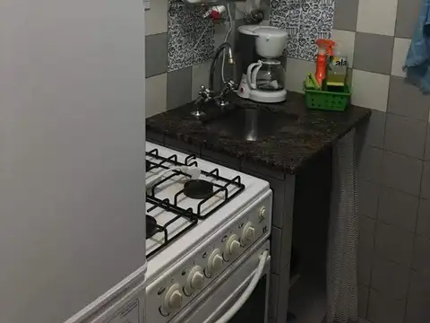 Presidente Luis Sáenz Peña 400, Piso 7°
