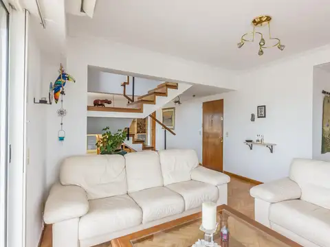 Departamento en Venta con 2 cocheras