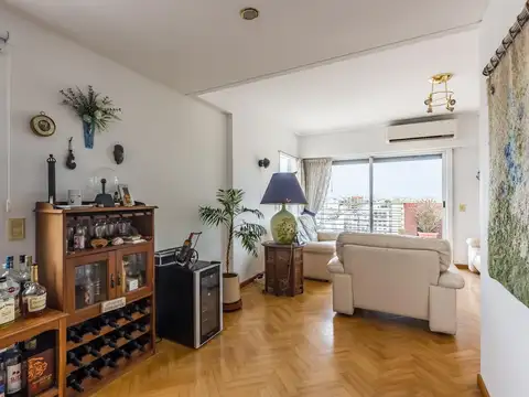 Departamento 5 ambientes con 3 baños