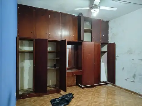 Depto Tipo Casa en Venta 40 años