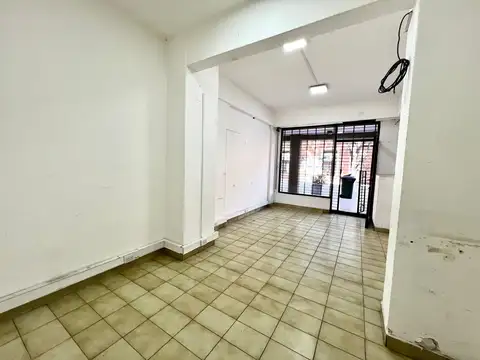 Avenida Presidente Perón 200