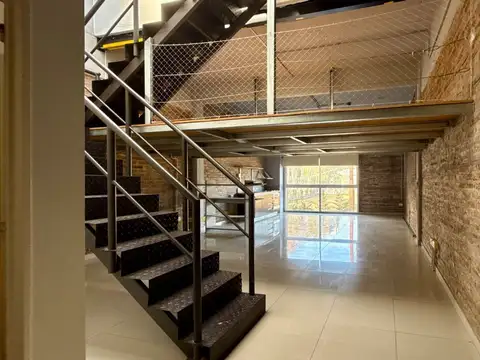 Depto Tipo Casa en Venta en Vicente López, USD 190.000