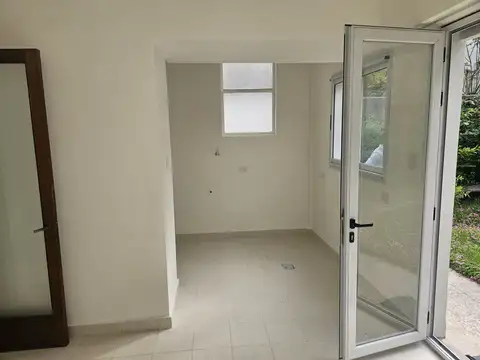 CASA ART DÉCO PARA USO COMERCIAL CON JARDÍN DE DISEÑO | TOTALMENTE RECICLADA A NUEVO