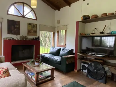 Venta, Casa, 3 Ambientes, Cochera, Piscina, Jardín, Sala de juegos, Galpón, Paso del Rey, Moreno