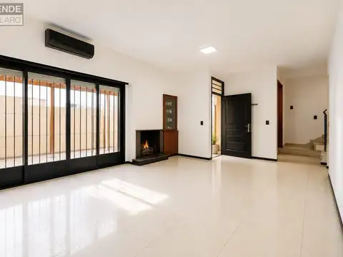 Depto Tipo Casa en Venta 25 años