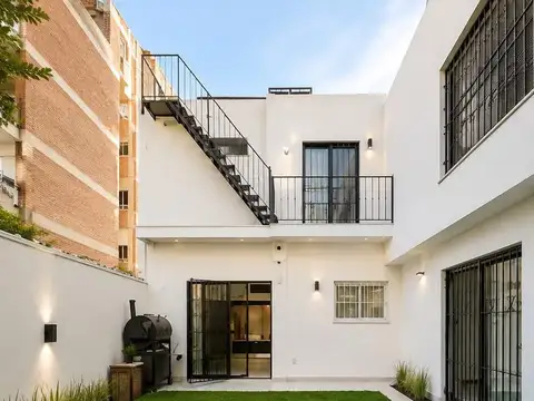 Depto Tipo Casa en Venta en Villa Urquiza, USD 399.900