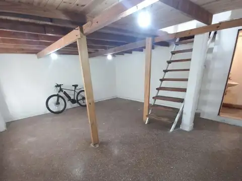 Depto Tipo Casa en Alquiler de 2 ambientes