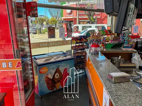 Local en Venta en Las Avenidas, USD 152.000