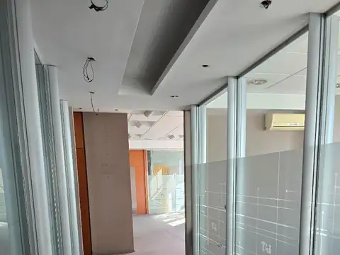 Oficina en Venta 50 años