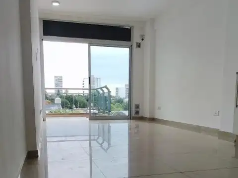 Calle 148 863 , Piso 3