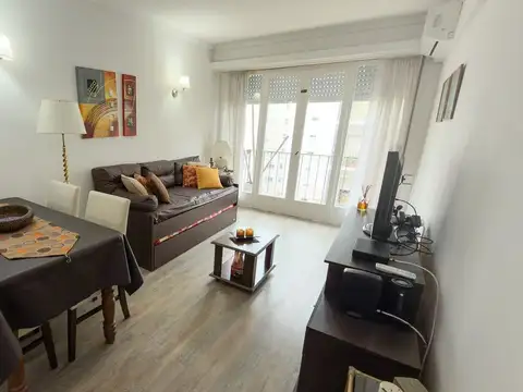 Venta Dpto 2 ambientes con dependencia Centro