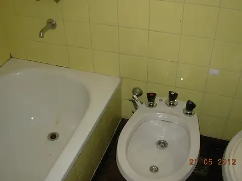 Departamento en Venta en Barrio Norte, USD 89.000