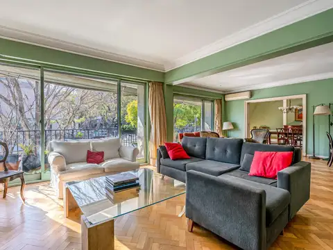 Departamento en Venta de 5 dormitorios