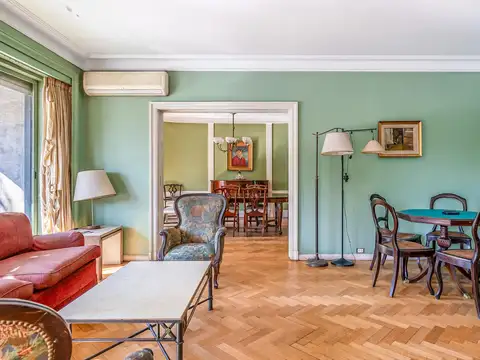 Departamento en Venta de 6 ambientes