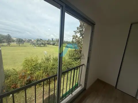 Departamento  en Venta en Pueblo Caamaño, Pilar, G.B.A. Zona Norte