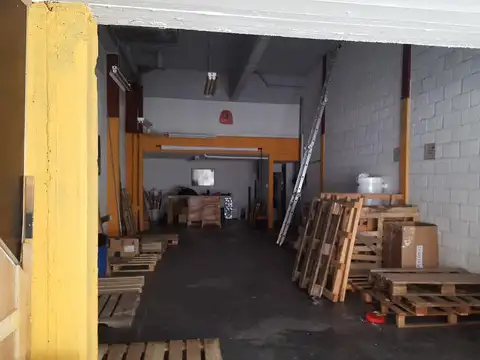 Galpon en Venta en Olivos Maipu/Uzal, USD 140.000