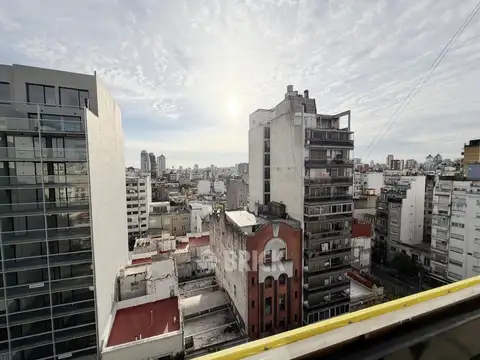 C/DEP EN AV. PUEYRREDON AL 600 - FRENTE 130 M2 IMPEC BALCON V/ABIERTA TODO SOL