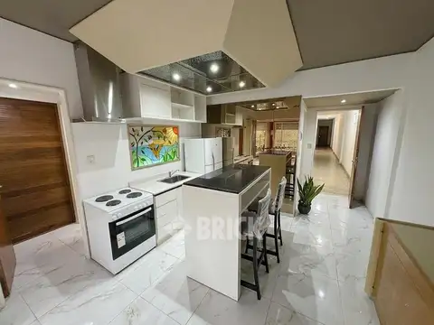Departamento 4 ambientes con 4 baños