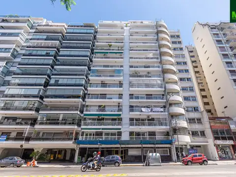 DEPARTAMENTO 4 AMBIENTES CON PATIO ATPO CRÉDITO. COCHERA DOB