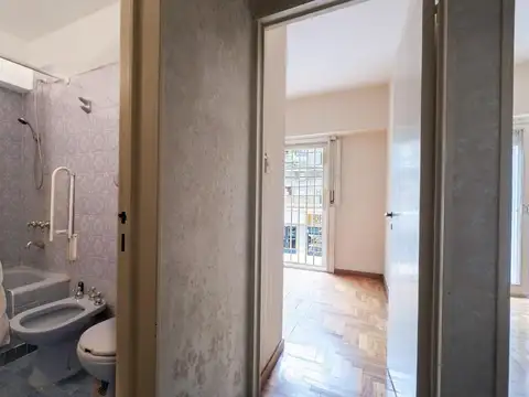 Departamento en Venta en Villa del Parque, USD 190.000