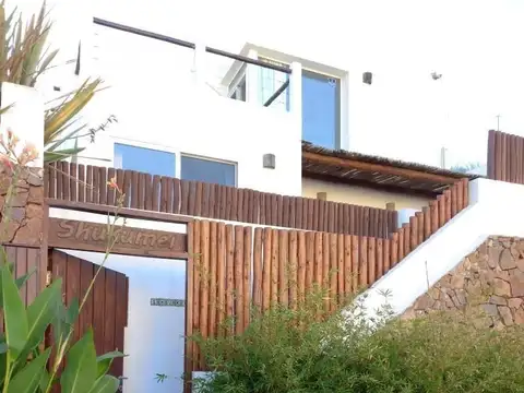 Casa en Venta en La Barra, USD 1.100.000