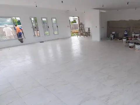 Casa en Venta en La Alameda, USD 330.000