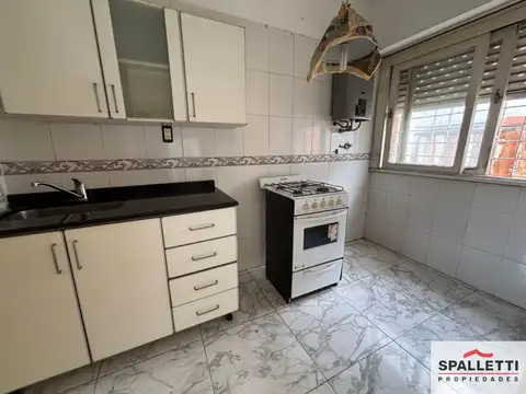 Depto Tipo Casa en Venta en Ramos Mejia, USD 58.000