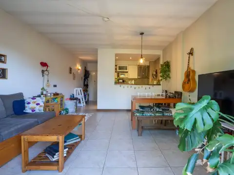Depto Tipo Casa 2 ambientes con 1 baño